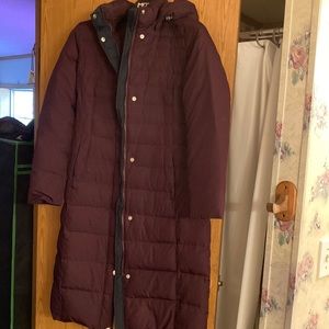Very nice women’s warm winter coat.